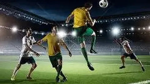 “榕江“村超”国际足球盛事盛大启幕，小城沸腾迎热潮”