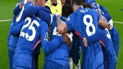 曹永竞被亚足联重罚：四场禁赛+1500美元罚金，亚冠争议再升级！